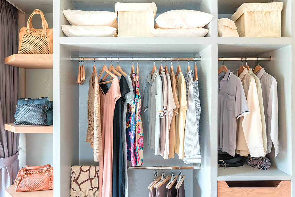 Interior Sembrar Plano Cómo organizar mejor la ropa en el armario - Lavatodo